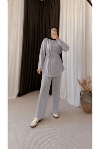 Related product image hepsi moda Two Piece Sets
