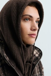 Related product image Oysho Beanies