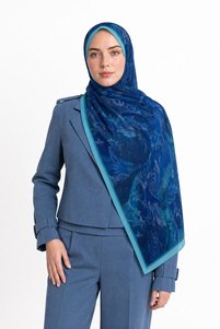 Related product image Mooncorn Shawls
