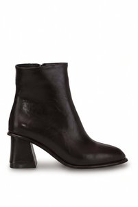 Related product image Ayakkabı Fuarı Boots