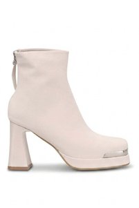 Related product image Guja Boots