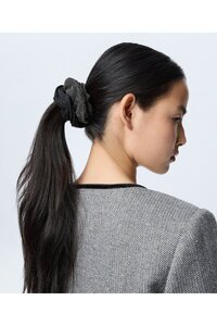 İlgili ürün resmi Twist Toka