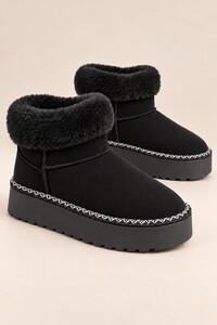 Related product image Muggo Boots