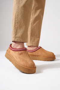 Related product image Pierre Cardin Walking Shoes