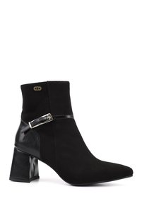 Related product image GÖNDERİ(R) Boots