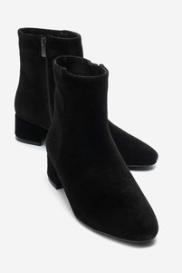 Related product image luvishoes Boots