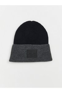 Related product image LC Waikiki Beanies