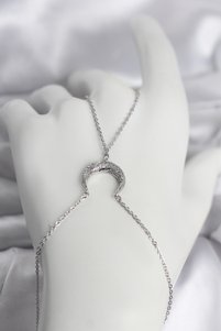 Related product image Black Craft Bijou Hand Chains