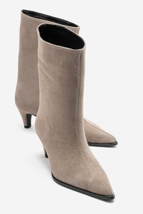 Related product image luvishoes Boots