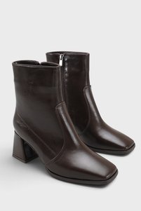 Related product image Capone Outfitters Boots