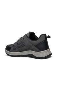 Related product image Wickers Sneakers