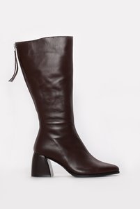 Related product image Fast Step Knee-High Boots