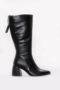 Related product image Fast Step Knee-High Boots