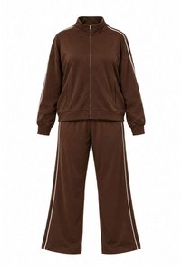 Related product image Trendyol Curve Sweatsuit sets