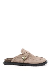 Related product image GÖNDERİ(R) Mules