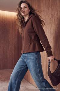 İlgili ürün resmi Trendyolmilla Sweatshirt
