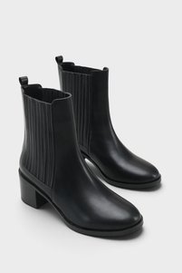 Related product image Capone Outfitters Boots
