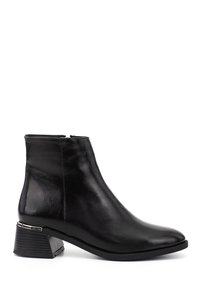 Related product image GÖNDERİ(R) Boots