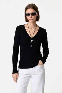 Related product image Mudo Sweaters