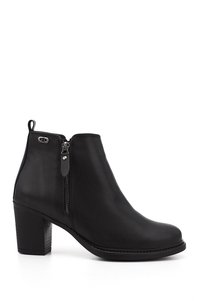 Related product image GÖNDERİ(R) Boots