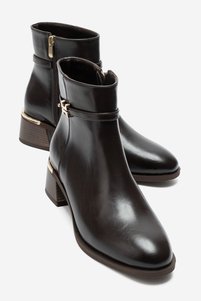 Related product image luvishoes Boots