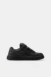 İlgili ürün resmi Pull & Bear Sneaker
