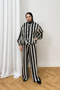 صورة المنتج ذات الصلة Melike Tatar طقم علوي وسفلي