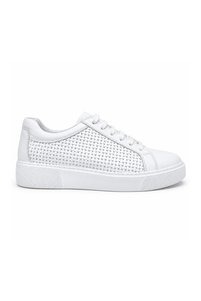 Related product image Tuna Sneakers