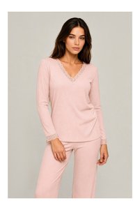 Related product image Kom Pajama Tops