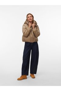 Zugehöriges Produktbild Vero Moda Winterjacken