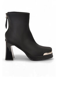 Related product image Guja Boots
