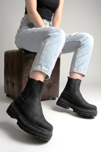 Related product image Zerenyus Boots