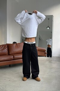 Related product image Flaw Wear Jeans