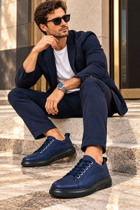 Related product image Ehil Sneakers