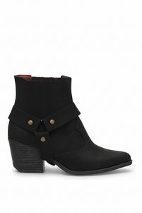 Related product image Ayakkabı Fuarı Boots