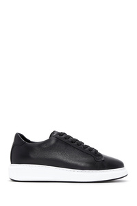 Related product image Derimod Sneakers