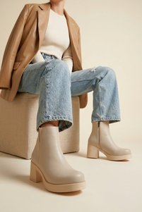 Related product image Zerenyus Boots