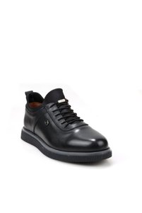 Related product image Pierre Cardin Flats