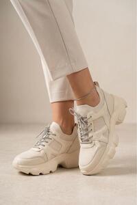 Related product image Guja Walking Shoes