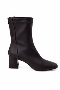 Related product image Melike Tatar Boots