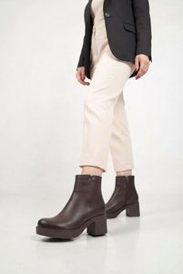 Related product image Zerenyus Boots
