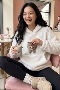Related product image Siyah İnci Sweatshirts
