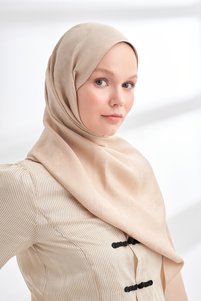 Related product image ARMANDA Shawls