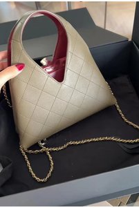 صورة المنتج ذات الصلة BAGAND محافظ