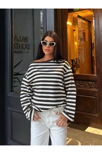 Related product image LE CARAMBOLE Blouses