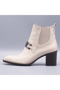 Related product image Gusse Boots