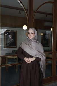 Related product image JAWEL Shawls