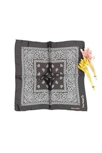 Related product image Fular Marketi Bandanas