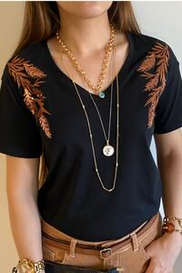 Related product image FEMELLE T-Shirts