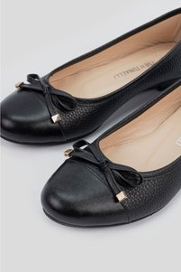 Related product image TUNAELLİ Ballerina Flats